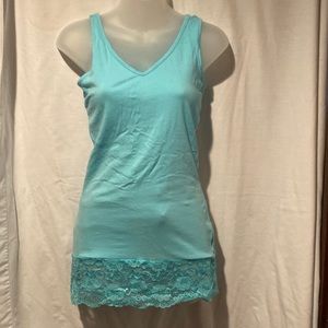 Suzy Shier tank top / camisole